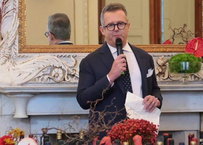 未标题-3.jpg 未标题-3.jpg