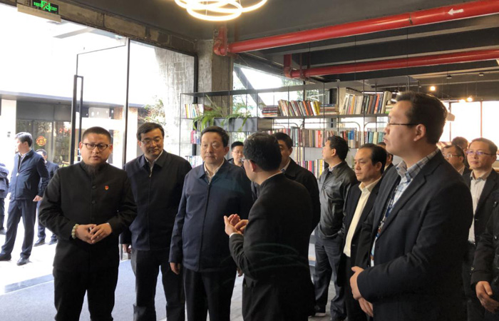 未标题-2.jpg 未标题-2.jpg